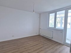 Titan, chiar la parc IOR, 10 minue metrou, scoala 195, bloc 4 etaje, tip H