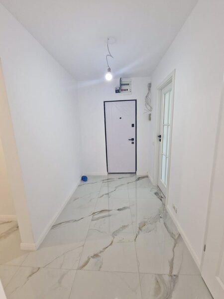 Titan, chiar la parc IOR, 10 minue metrou, scoala 195, bloc 4 etaje, tip H